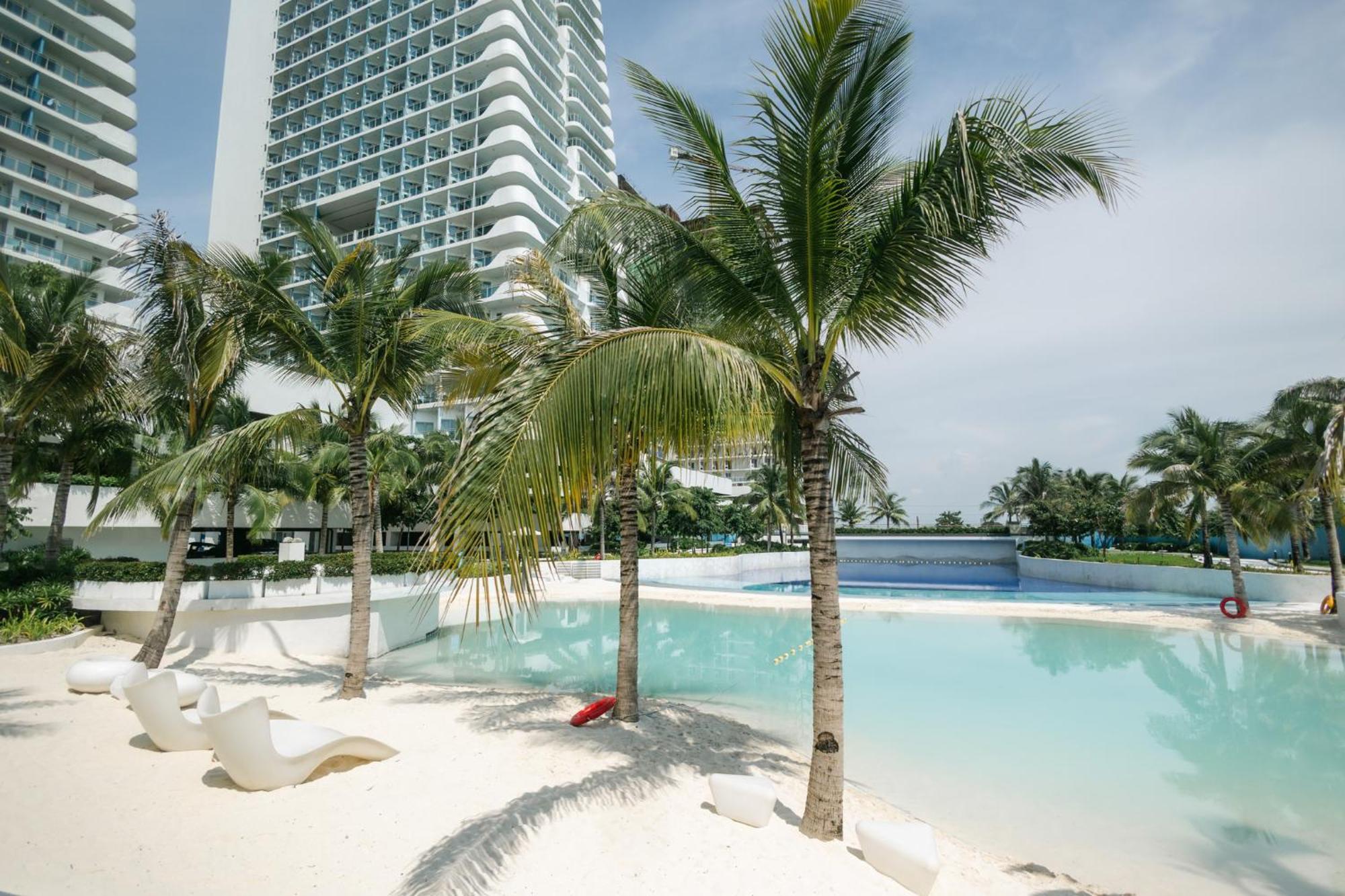 Aparthotel Cloud 27 San Fernando  Exteriér fotografie